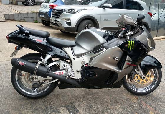 SUZUKI GSX 1300R HAYABUSA SUZUKI GSX 1300R HAYABUSA